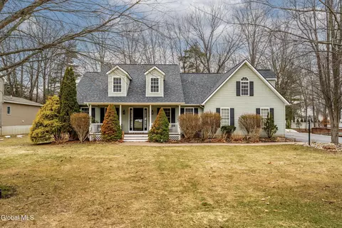56 Cobble Hill Dr, Gansevoort, NY 12831