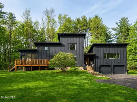 21 Tripoli Rd, Hudson Falls, NY 12839