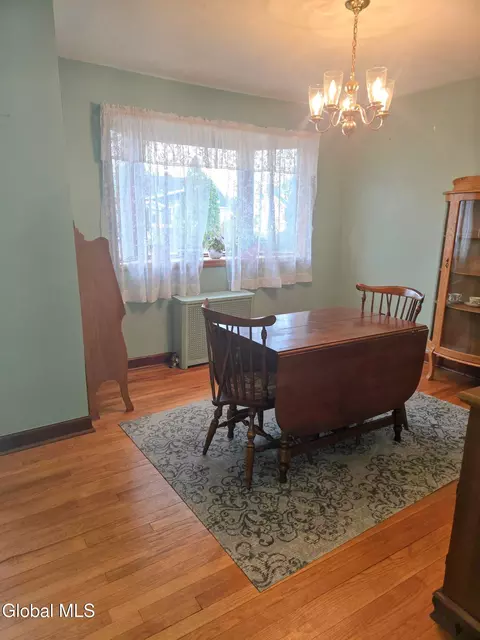 1008 Peter Rd, Schenectady, NY 12303 photo 5
