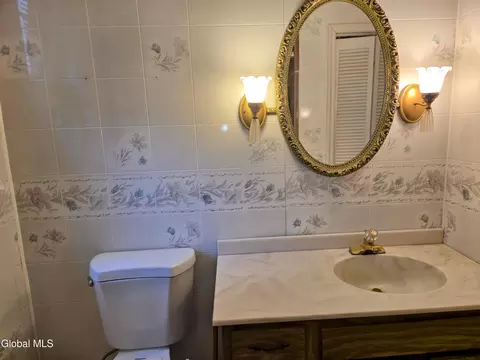 1008 Peter Rd, Schenectady, NY 12303 photo 23