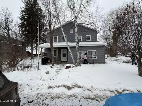 13 Church Rd, Lisle, NY 13797