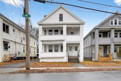 31 N Lake Ave, Troy, NY 12180