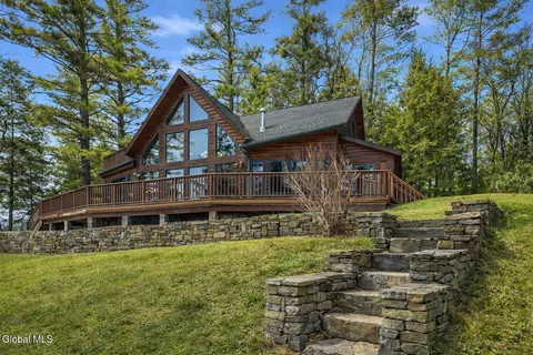 7 Horicon Birches Rd, Brant Lake, NY 12815