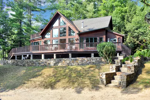 7 Horicon Birches Rd, Brant Lake, NY 12815
