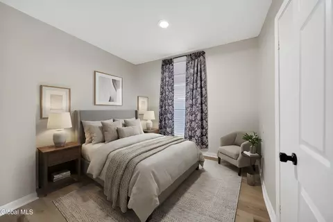 Bedroom - 4 Daggett Ter, Schenectady, NY 12307 photo 3 of 6