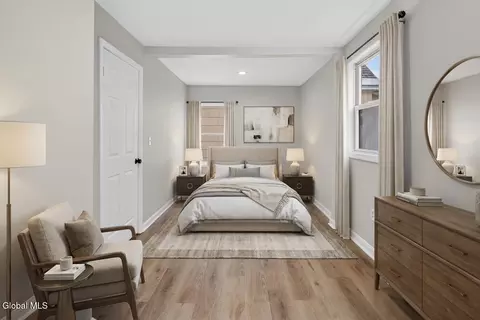 Bedroom - 4 Daggett Ter, Schenectady, NY 12307 photo 4 of 6
