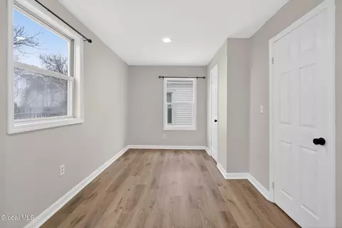 Bedroom - 4 Daggett Ter, Schenectady, NY 12307 photo 5 of 6