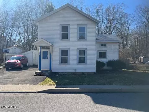 3505 New St, Valatie, NY 12184