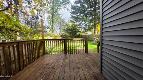 Exterior - 8 Sheldon St, Schenectady, NY 12308 photo 8 of 9