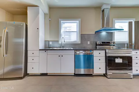 Kitchen - 8 Sheldon St, Schenectady, NY 12308 photo 1 of 2