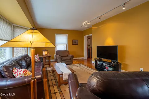 Living - 18 Bridge St, Slingerlands, NY 12159 photo 4 of 5