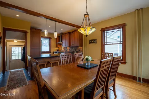 Dining - 18 Bridge St, Slingerlands, NY 12159 photo 2 of 3