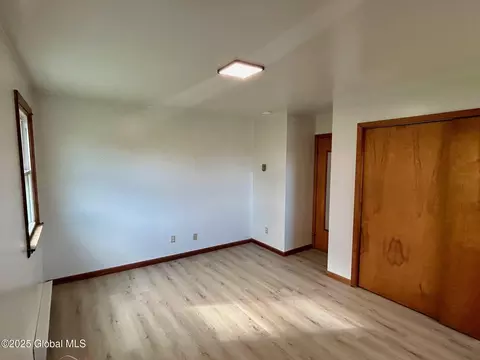 Bedroom - 1300 S Schodack Rd, Castleton On Hudson, NY 12033 photo 1 of 3