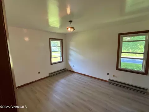 Living - 1300 S Schodack Rd, Castleton On Hudson, NY 12033 photo 10 of 10