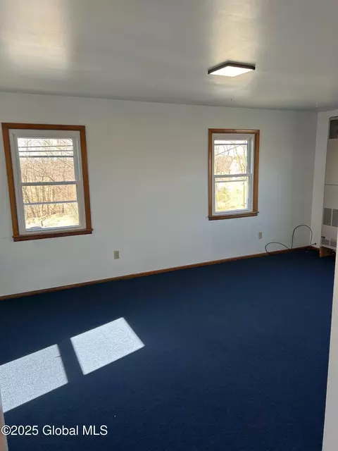 Living - 1300 S Schodack Rd, Castleton On Hudson, NY 12033 photo 8 of 10