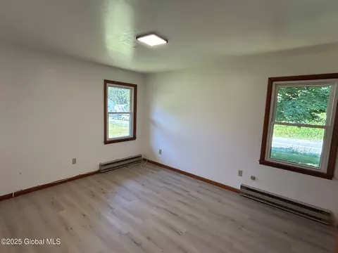 Bedroom - 1300 S Schodack Rd, Castleton On Hudson, NY 12033 photo 3 of 3