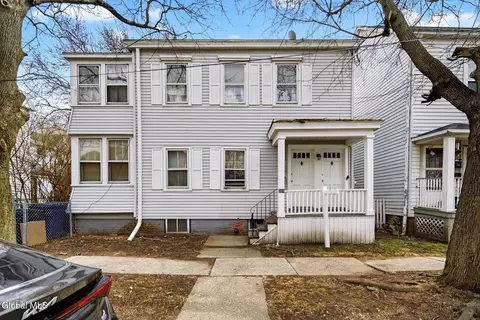 304 2nd Ave, Watervliet, NY 12189