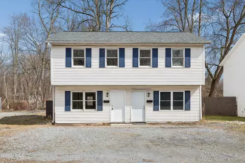 21-23 Maple Ave, Hudson Falls, NY 12839
