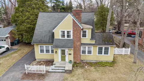 40 Euclid Ave, Delmar, NY 12054