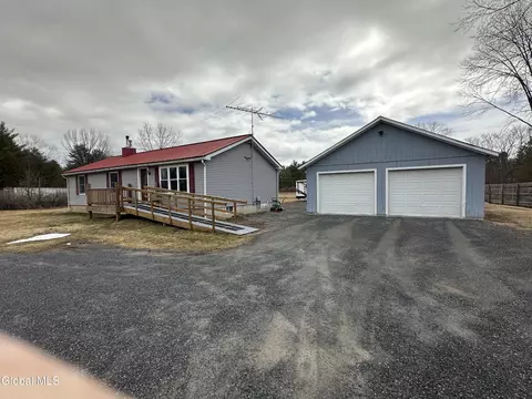 1541 Farley Rd, Hudson Falls, NY 12839