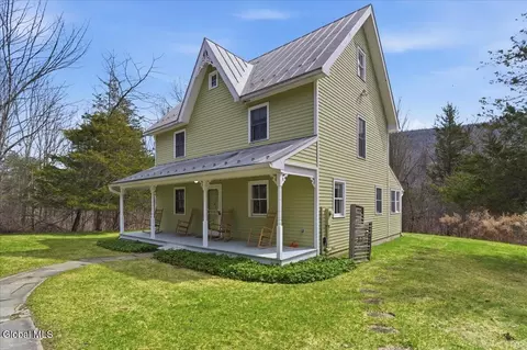 1216 Clauverwie Rd, Middleburgh, NY 12122