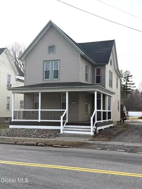 202 E Main St, Johnstown, NY 12095