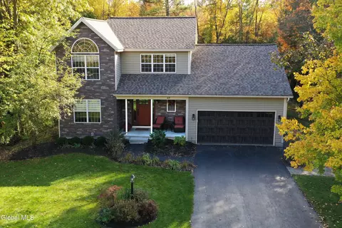 69 Damascus Dr, Gansevoort, NY 12831
