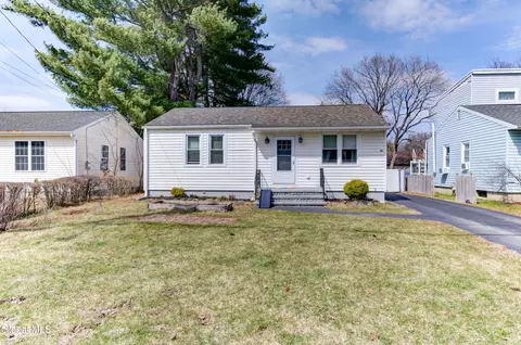 21 Sharpe Ave, Wynantskill, NY 12198
