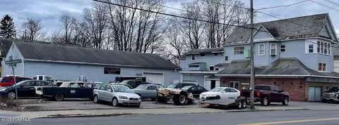 2416 Broadway, Schenectady, NY 12306