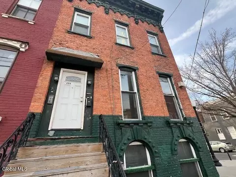 284 Lark St, Albany, NY 12210