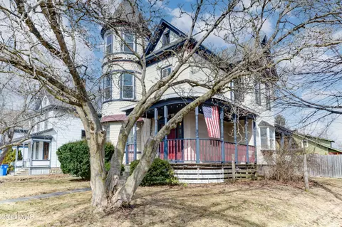 213 E Main St, Johnstown, NY 12095