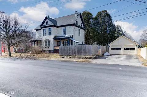 Exterior - 213 E Main St, Johnstown, NY 12095 photo 2 of 5