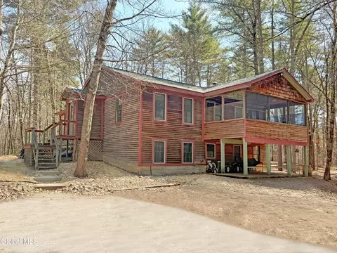 354 Ruggles Rd, Wilton, NY 12831
