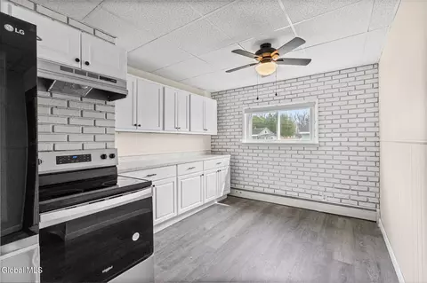 Kitchen - 246 E Campbell Rd, Schenectady, NY 12303 photo 5 of 5