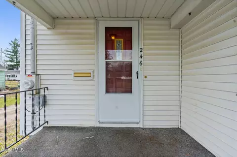 Exterior - 246 E Campbell Rd, Schenectady, NY 12303 photo 2 of 5