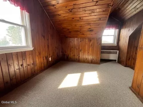 Bedroom - 1051 Inner Dr, Schenectady, NY 12303 photo 6 of 6