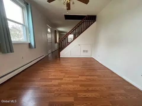 Living - 1051 Inner Dr, Schenectady, NY 12303 photo 6 of 7
