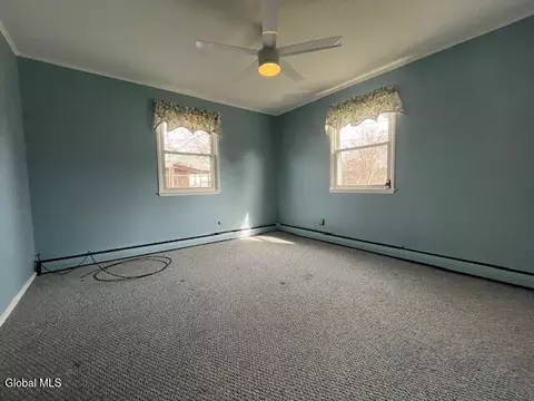 Bedroom - 1051 Inner Dr, Schenectady, NY 12303 photo 1 of 6