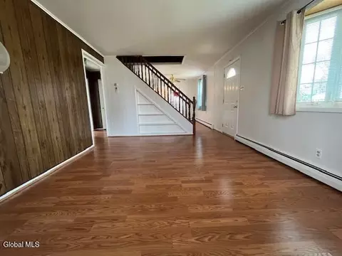 Living - 1051 Inner Dr, Schenectady, NY 12303 photo 4 of 7