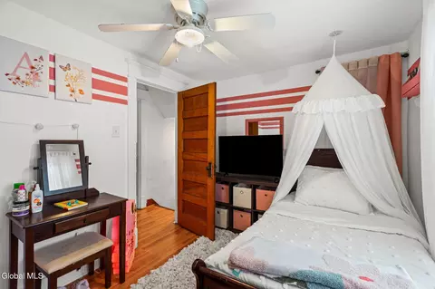 Bedroom - 837 Harrison Ave, Schenectady, NY 12306 photo 2 of 8