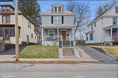 837 Harrison Ave, Schenectady, NY 12306