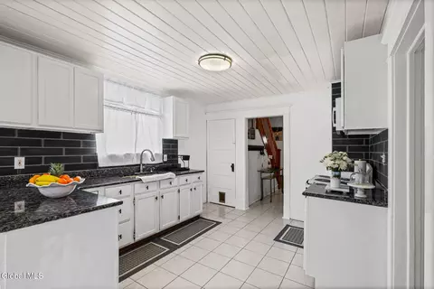 Kitchen - 837 Harrison Ave, Schenectady, NY 12306 photo 3 of 3