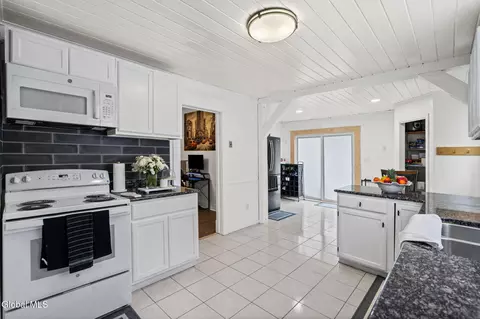 Kitchen - 837 Harrison Ave, Schenectady, NY 12306 photo 1 of 3