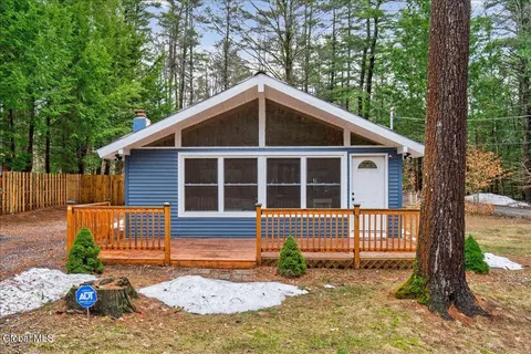 12 Minder Rd, Corinth, NY 12822