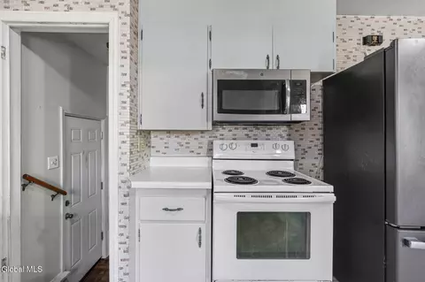 Kitchen - 1815 Curry Rd, Schenectady, NY 12306 photo 2 of 2