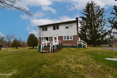 2099 Rowley Rd, Ballston Spa, NY 12020