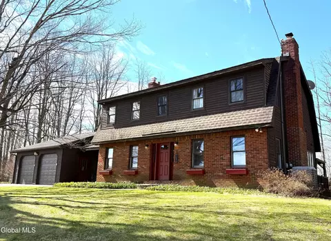 127 Gardner Hill Rd, East Nassau, NY 12062