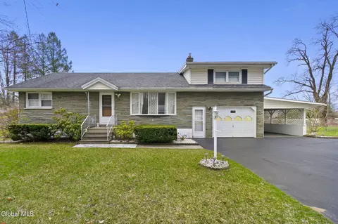 149 Putnam Rd, Schenectady, NY 12306