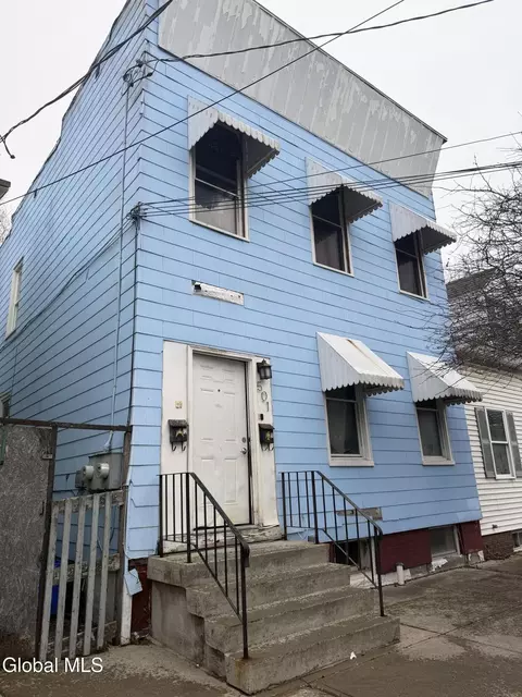 501 2nd St, Albany, NY 12206