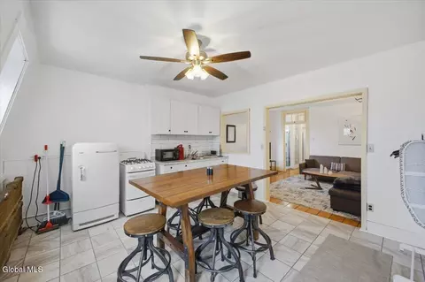 Dining - 109 Front St, Schenectady, NY 12305 photo 1 of 4
